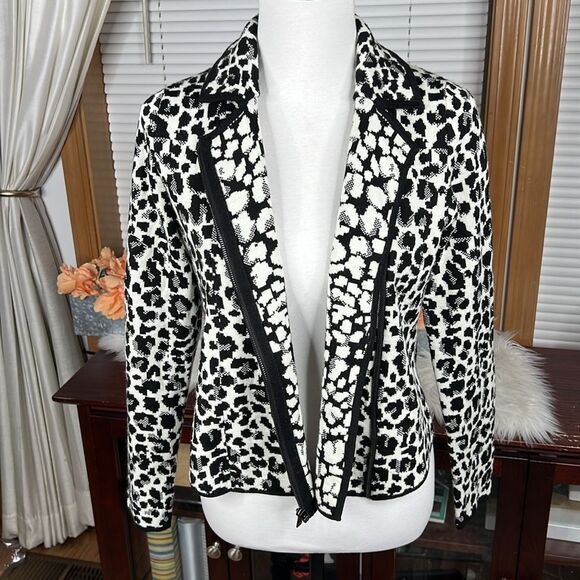 Ann Taylor Women’s Moto Sweater Jacket Black & White Zippered Size Small - Picture 6 of 8